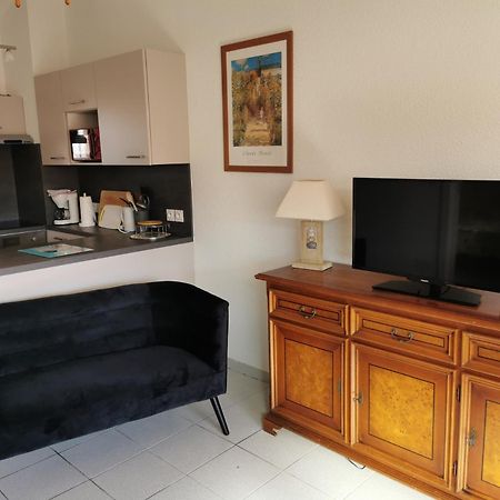 Ferienwohnung Rue De Corfou Les Grenadines Sainte-Marie Exterior foto